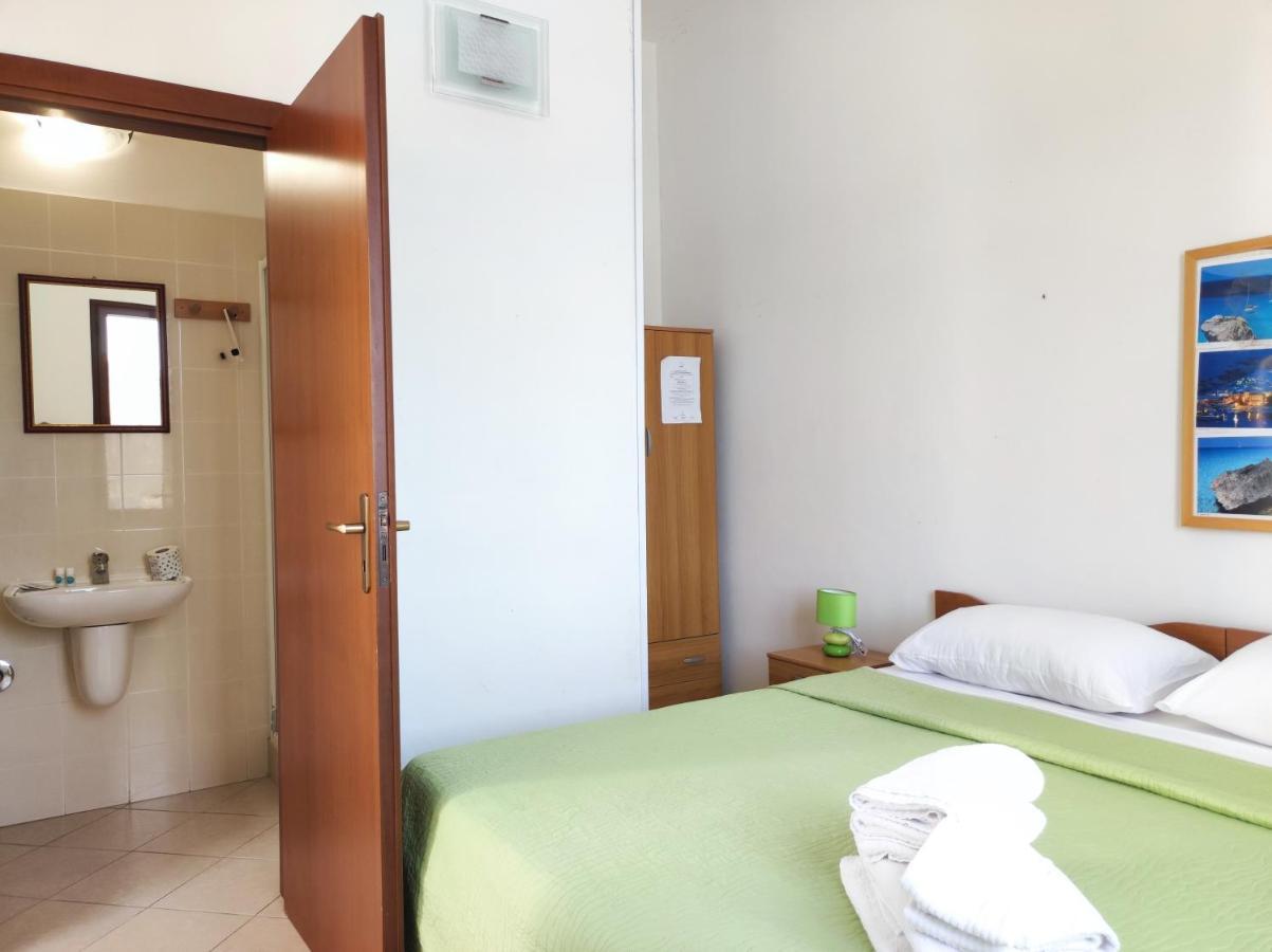Casa Panorama Apartment Favignana Bagian luar foto